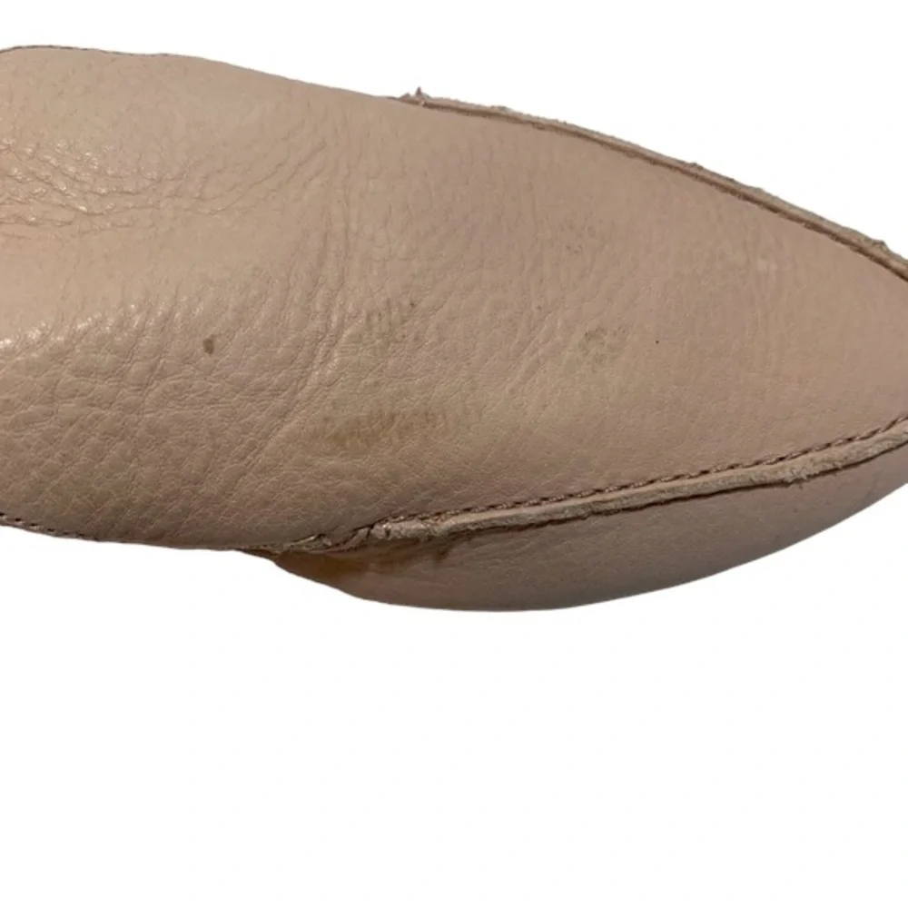 Lucky Brand Pale Pink Soft Leather Slip On Loafers Size 7.5